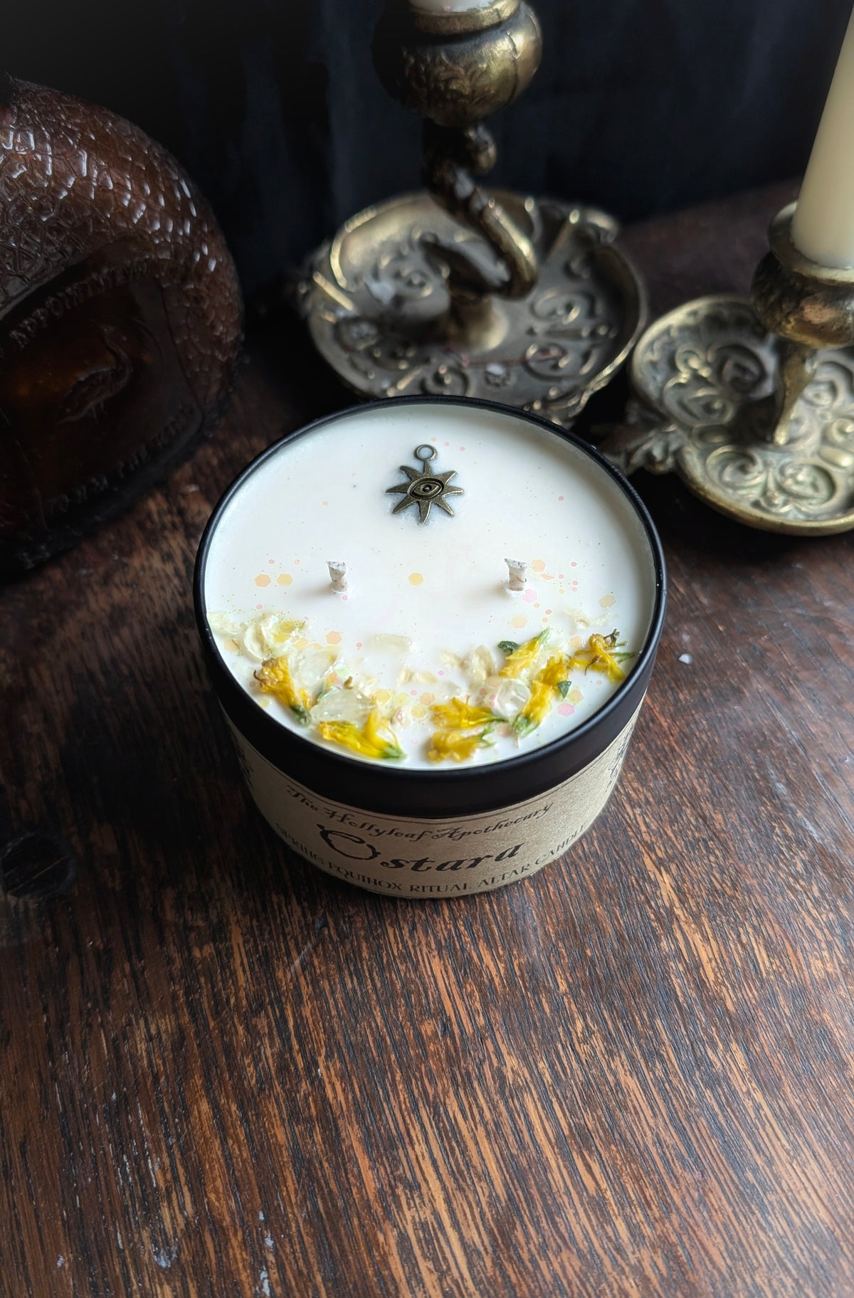 Ostara Candle • 8oz • Fresh Linen Fragrance